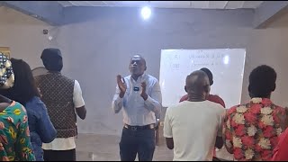 📖COUR UFC AVEC EV.  ROGER BAKA : UNIVERSITÉ DE LA FOI CHRÉTIENNE / UFC