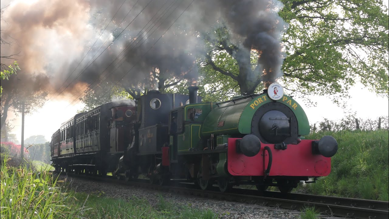 Dwarves of Steam Gala on The Kent & East Sussex Railway - Including a triple header to round it off