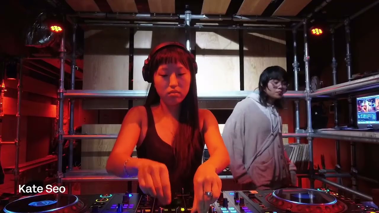 DJ Kate Seo 