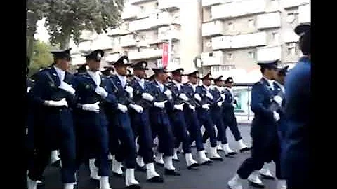 یادی کنیم از رژه افسران جوان نیروی هوایی ارتش جمهوری اسلامی ایران در تاجیکستان چنسال پیش.