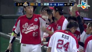 20130922-2 CPBL 獅vs猿 5下 詹帥詹智堯敲出內野軟弱滾地球 但仍帶有一分打點 讓比賽又回到原點 再度重新開始