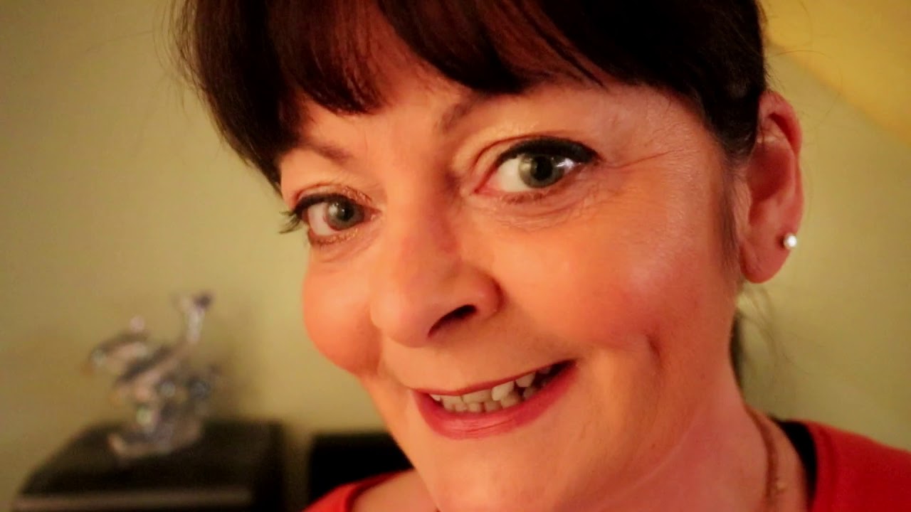 ROLEPLAY MEDECIN DU CUIR CHEVELU