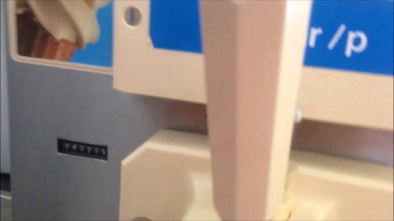 Carpigiani 141 Ice Cream Machine: Actions of the two front ...