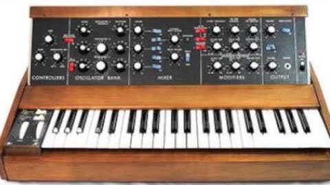 I FEEL LOVE - DONNA SUMMER