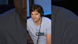 Ashton Kutcher And Mila Kunis’ 1St Kiss Happened On Tv (2017) #Howardstern #Ashtonkutcher #Milakunis