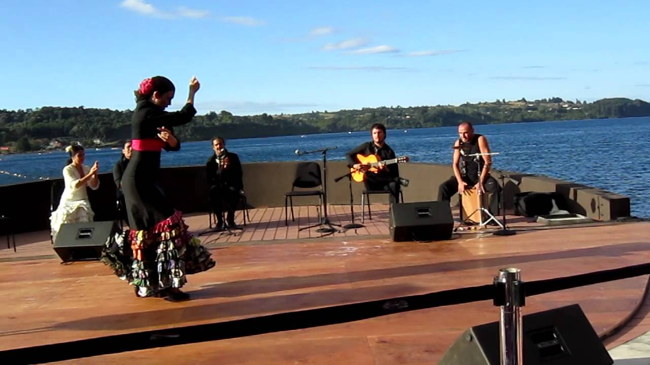 Carola Cussen en el Teatro del Lago