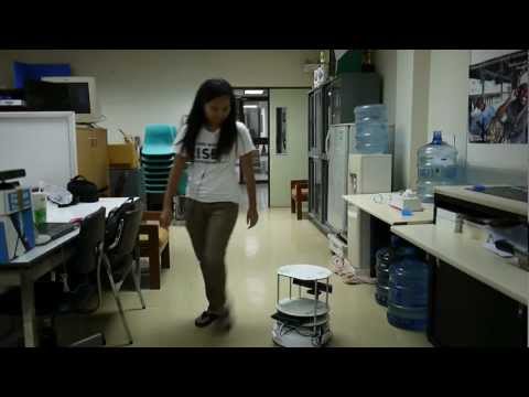 TurtleBot avoids dynamic obstacles at runtime