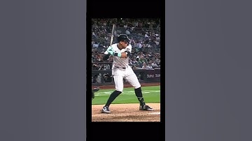 Please just don’t get injured🙏 #aaronjudge #mlb #worldseries #yankees