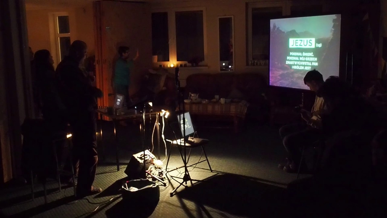 Jezus (pokonał śmierć, pokonał mój grzech...)