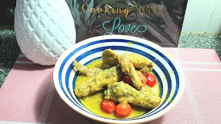 Resepi ayam masak lemak daun kari / coconut milk chicken with curry leaf recipe.