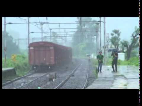 FREAKY SOUNDS OF EMPTY BCNA WAGONS AT SHELU - YouTube arzan1980