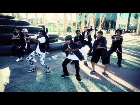 collectiveUth BOYZ - She Ain't You (Chris Brown)