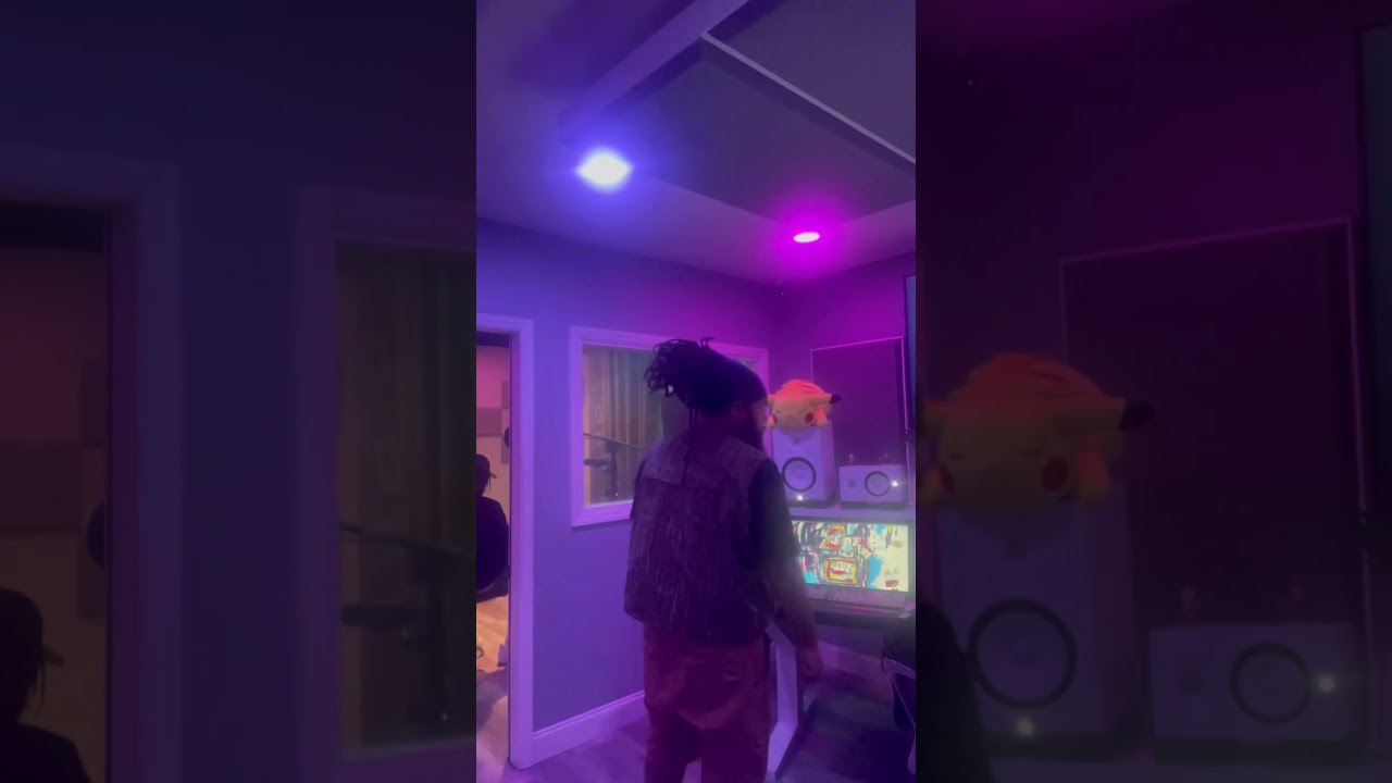 Let’s make some music together ✨💚🐊