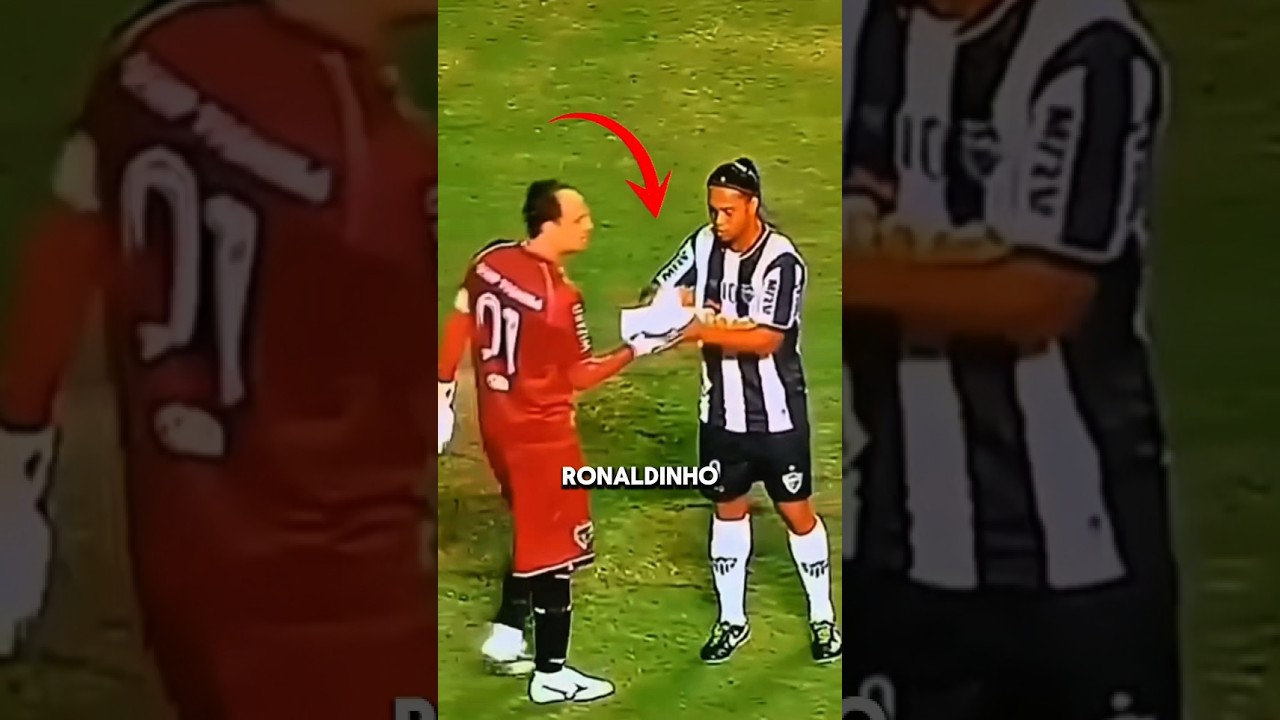 Ronaldinho deceived the goalkeeper
