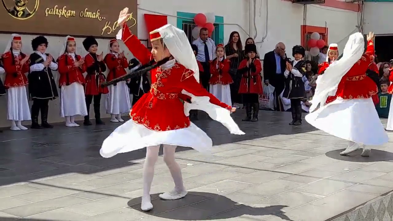 Cebesoy ilkokulu 23 Nisan Şenligimiz.  2-G sınıfi Kafkas dansı...
