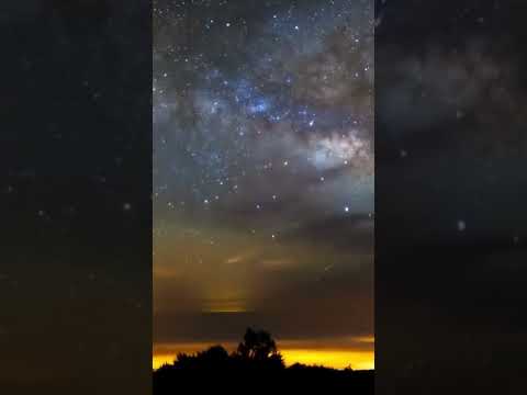 Потрясающе видео звездного неба и природы в ускоренной съемке Обрез