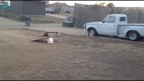 Backyard Bash w/ my Associated RC8Be