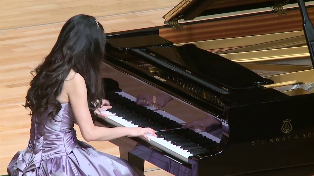 Chopin Revolutionary Etude 蕭邦革命練習曲op 10 No 12 Veronica Yen 維若妮卡 Youtube