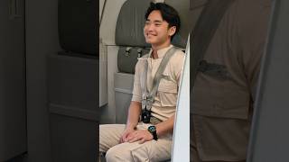 Pramugara Ganteng Super Air Jet Dalam Pesawat Saat Bertugas