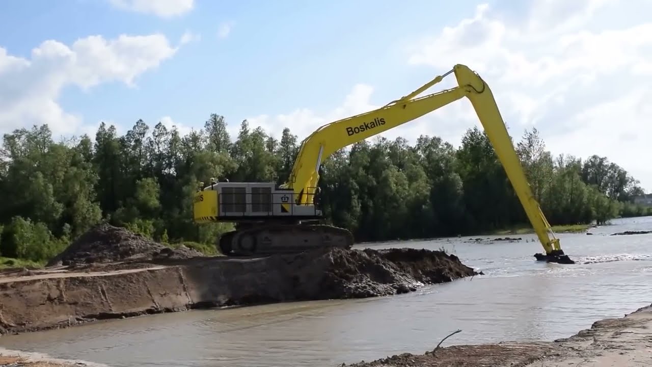 Hitachi ZX 870-3 STC Longreach excavator - Boskalis - YouTube