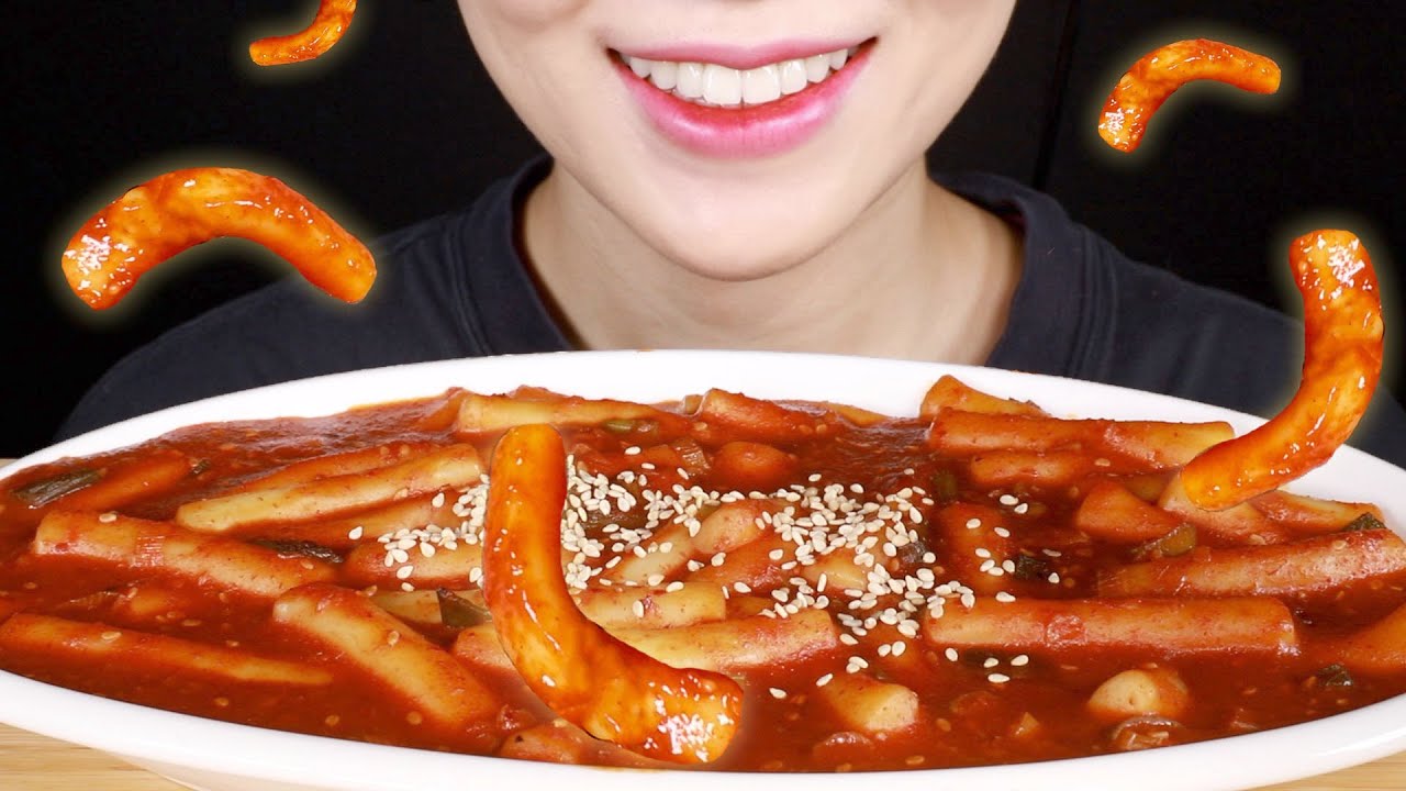ASMR Spicy Rice Cakes Tteokbokki 떡볶이 Korean Food Eating Sounds