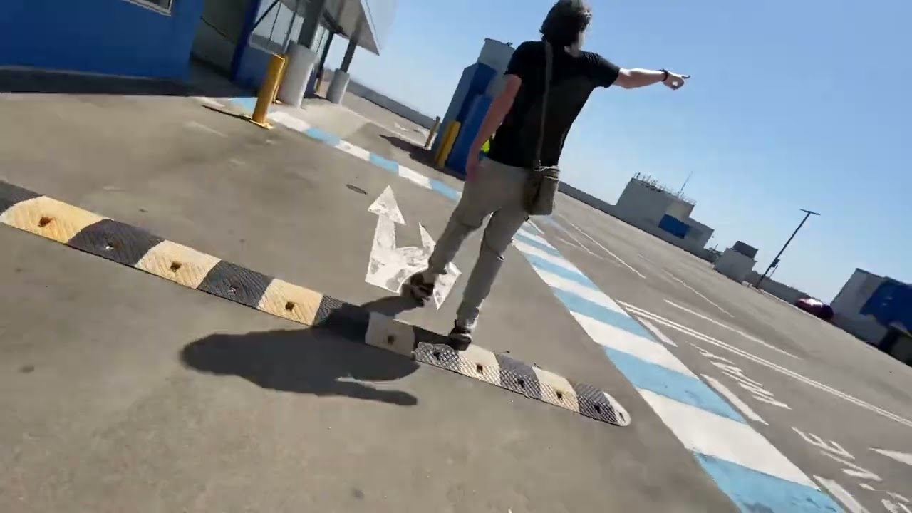 Level ^! Schindler Miconic lift at Castle Towers