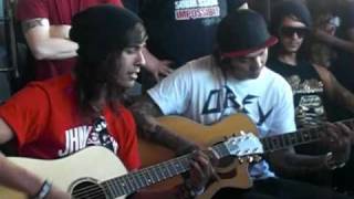 Yeah Boy And Doll Faceacousticpierce The Veil san Diego