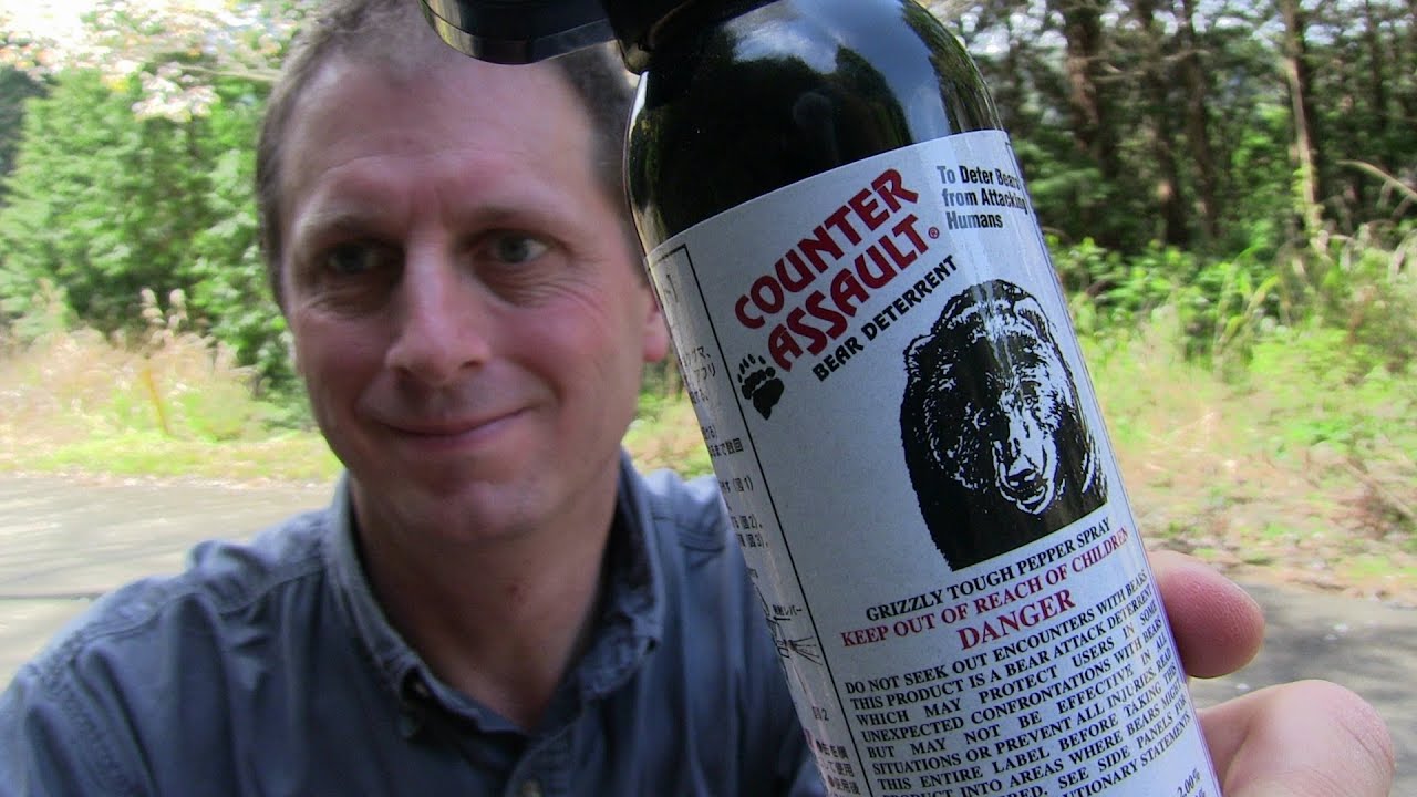 Counter Assault Bear Deterrent - 抑止力を負担 - YouTube