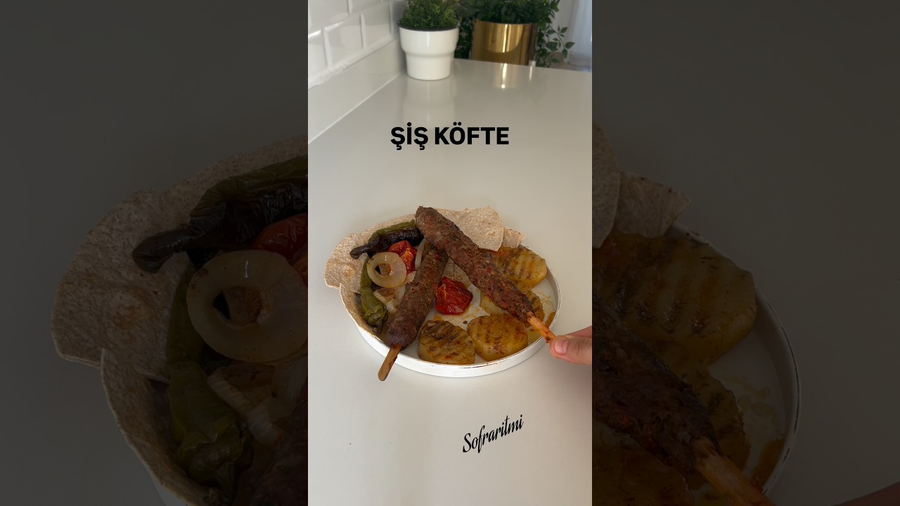 Şiş köfte ( tarifi açıklamada) Şiş köfte ( tarifi açıklamada)