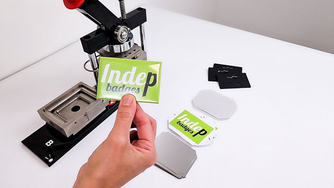 Presse à badges rectangulaires