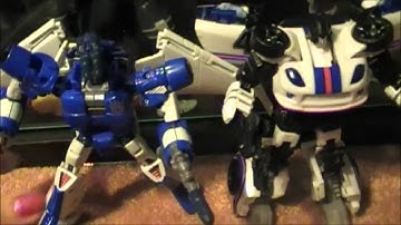 Transformers Generations Scourge Review