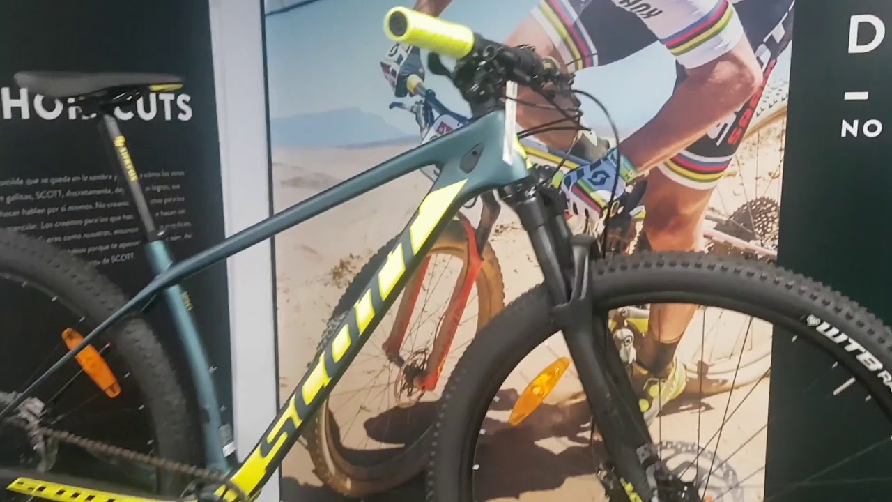 BICICLETA SCOTT SCALE 940 - YouTube
