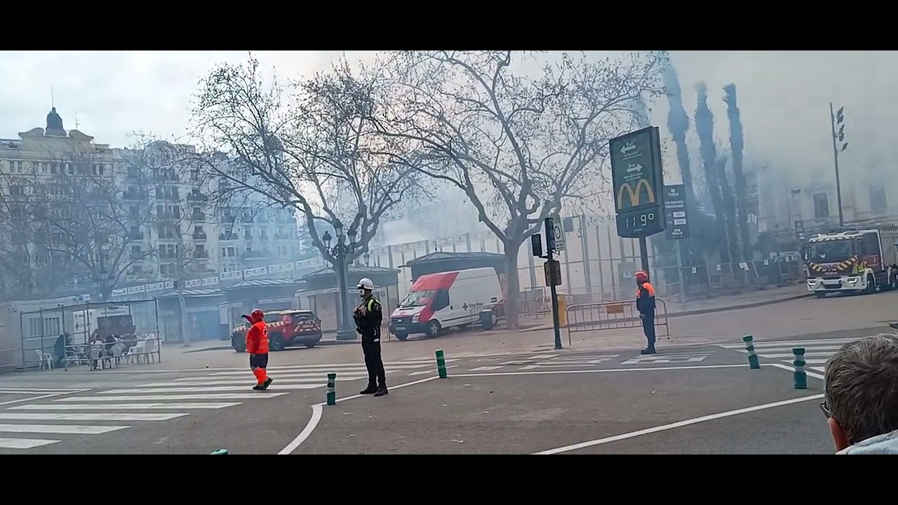 Fallas 2026: Mascletá 01-03-2026: Penyarrotja