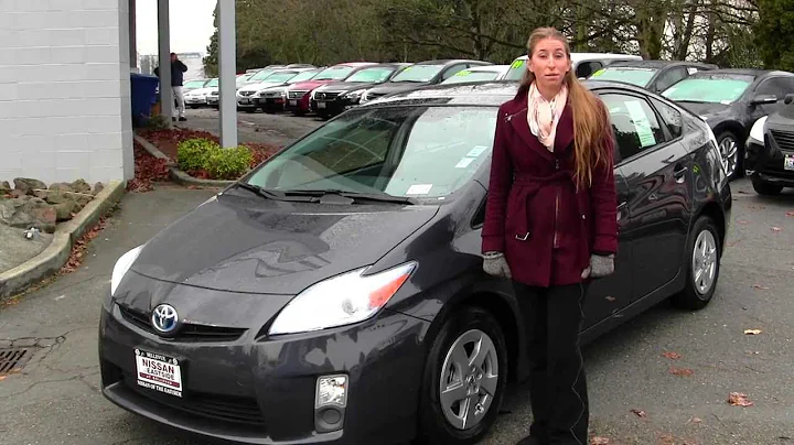 Virtual Walk Around Tour of a 2010 Toyota Prius at Nissan of the Eastside in Bellevue, WA p2997