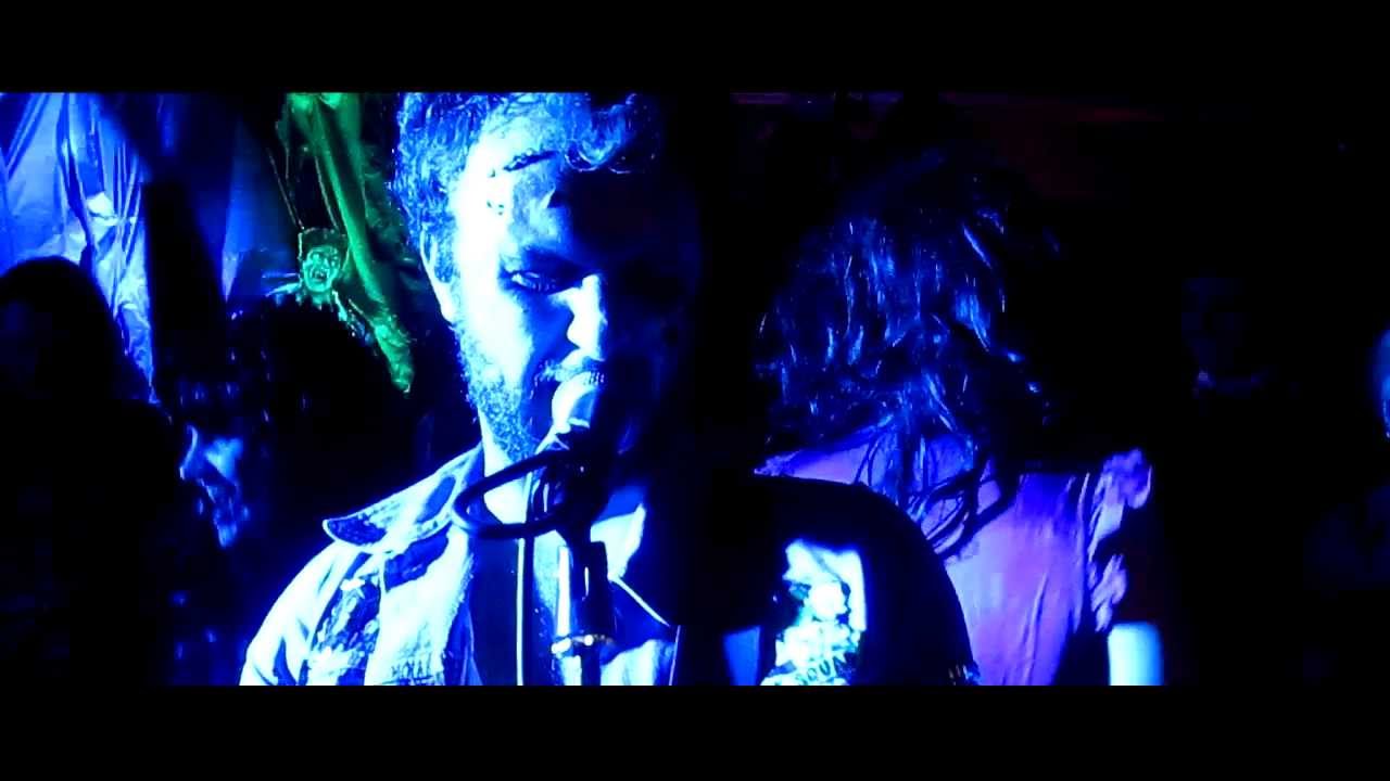 matty healy Denim Snakes - Don't You Want Me Baby (Halloween Party in The Park Hotel)