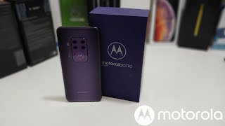 Motorola One Zoom Unboxing & Initial Walk-Thru