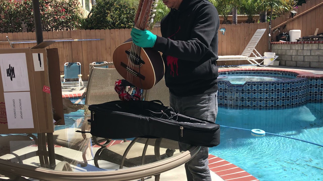 Unboxing Alhambra Bandurria from Spain