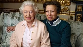 The Truth About Queen Elizabeth's Relationship With Her Kids