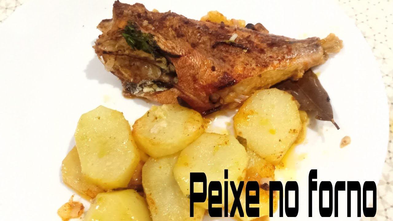 Peixe no forno (Red Fish) receita de peixe no forno rápida e fácil