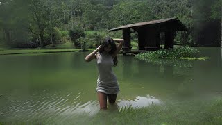 vlogging in the jungle