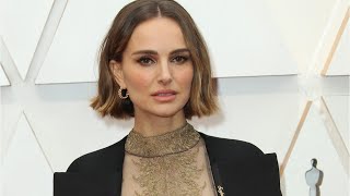 Details Natalie Portman Responds, Rose McGowan's Criticism Of Oscar Dress Update