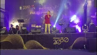 Ada Kamu - Mizie Kamis ( Live Show at Pesta Penang 2202 )