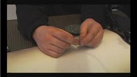 Snowboarding : Mounting Snowboard Bindings