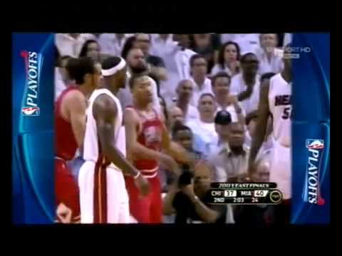 [Tranquillo-Buffa] Derrick Rose DUNKS vs Heat [2011 Playoffs]