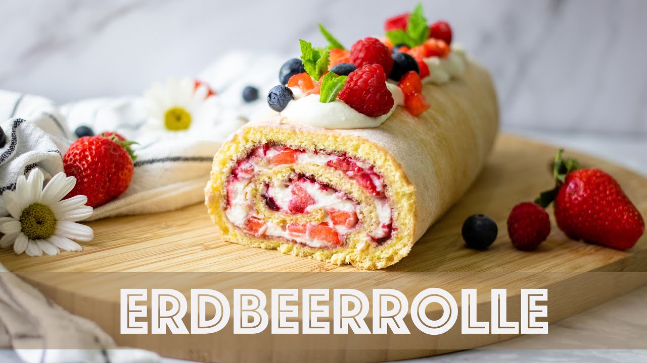 Erdbeerrolle | Biskuitrolle mit Erdbeeren | schnell und einfach | Aleks ...