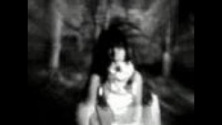 Video thumbnail of "björk - isobel"