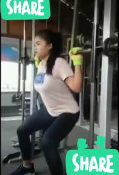 Belekuk🤣pantat besar