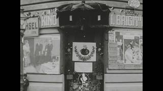 Kundgebung für Kaiser Franz Joseph vor dem Brigittenauer Kino anlässlich seines Geburtstages 1910 Kundgebung für Kaiser Franz Joseph vor dem Brigittenauer Kino anlässlich seines Geburtstages 1910