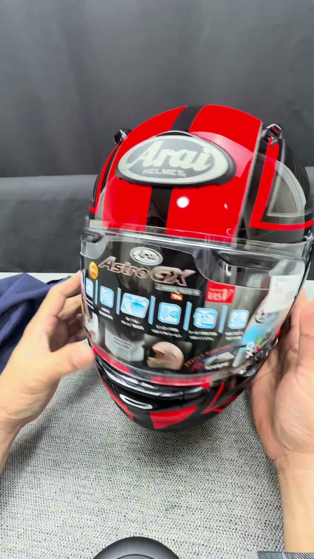 Arai AstroGX Spine Red - YouTube