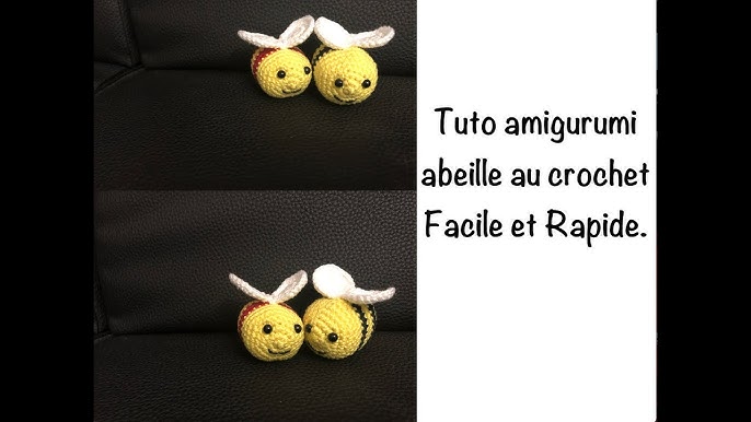 l'abeille tricotin ave sa notice , son crochet et sa forme a pompons